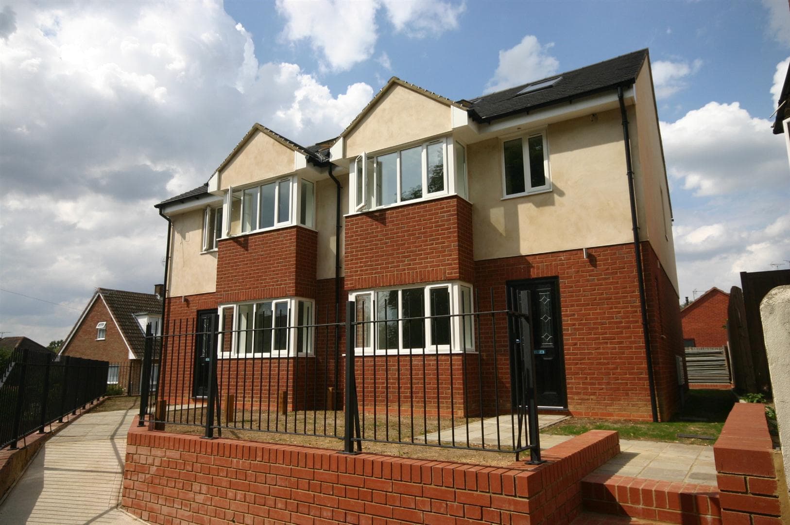 Buckingham Road, Bletchley, MK3
