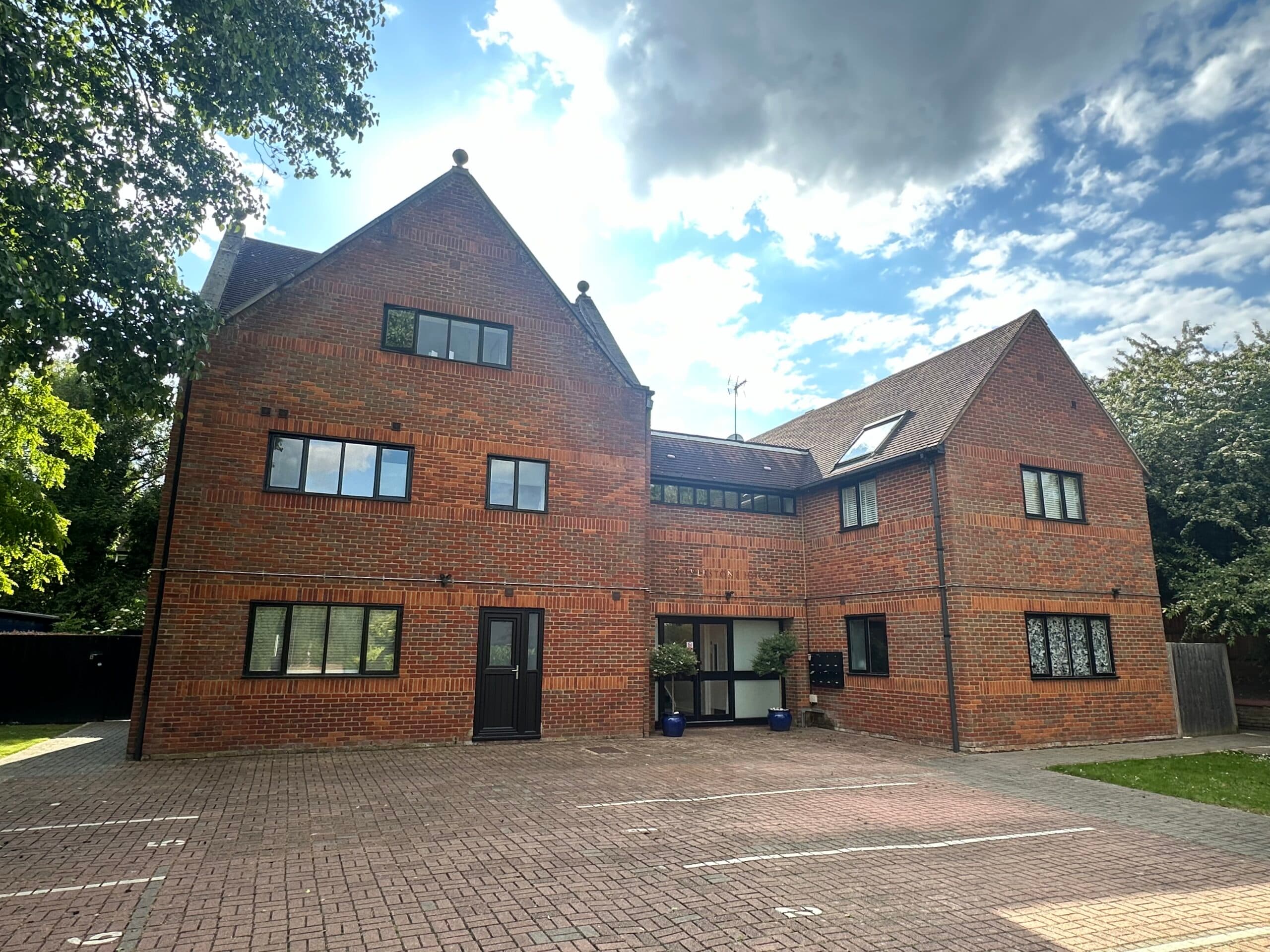 Newport Road, Woolstone, MK15