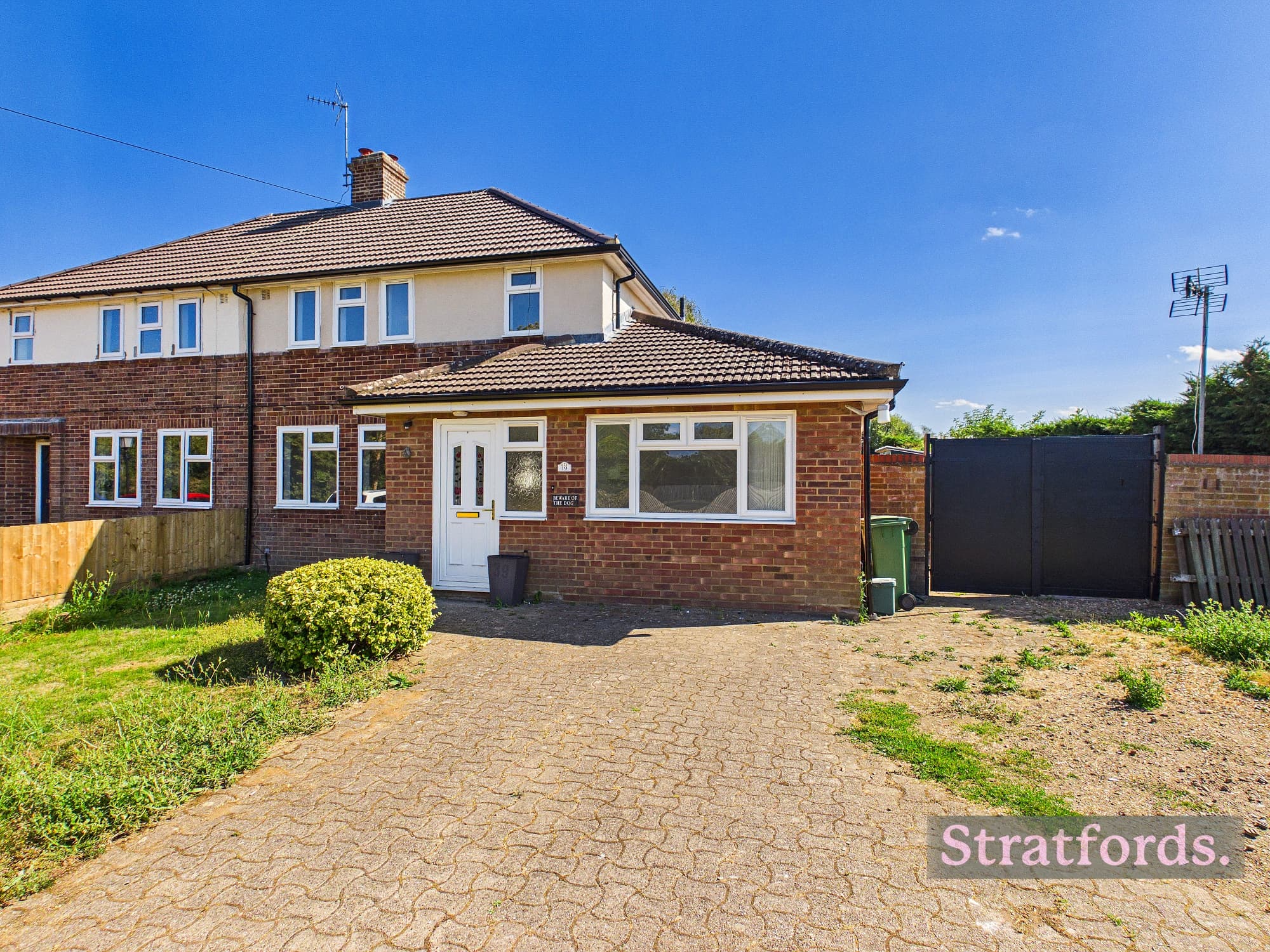 Stewkley Road, Soulbury, LU7