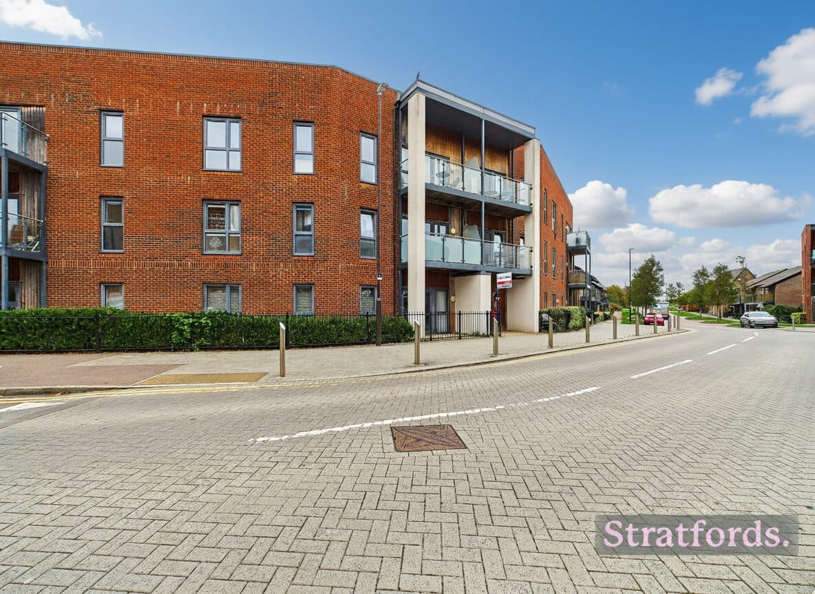 Atlas Way, Oakgrove, MK10