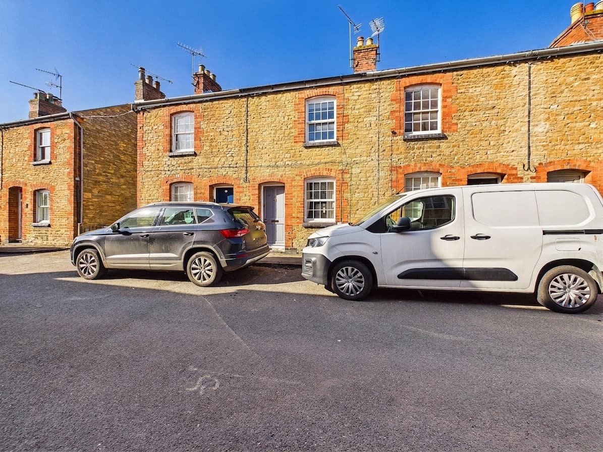 East Street, Olney, MK46