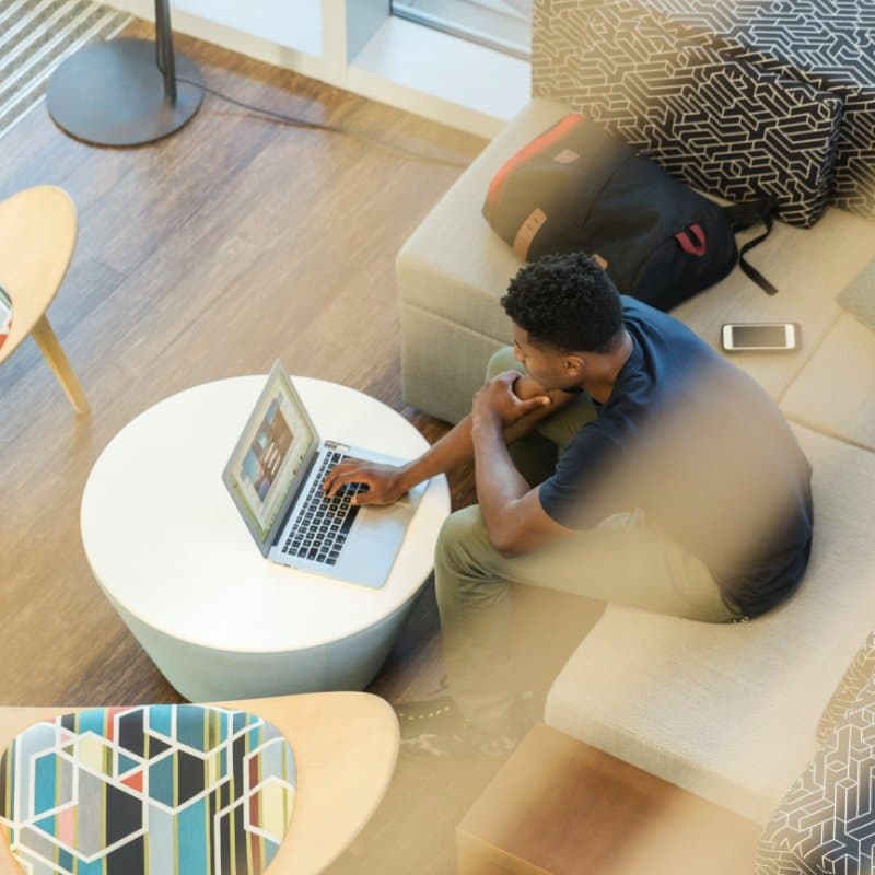 <span style="color:hsl(306,84%,88%);">Streamlined</span>